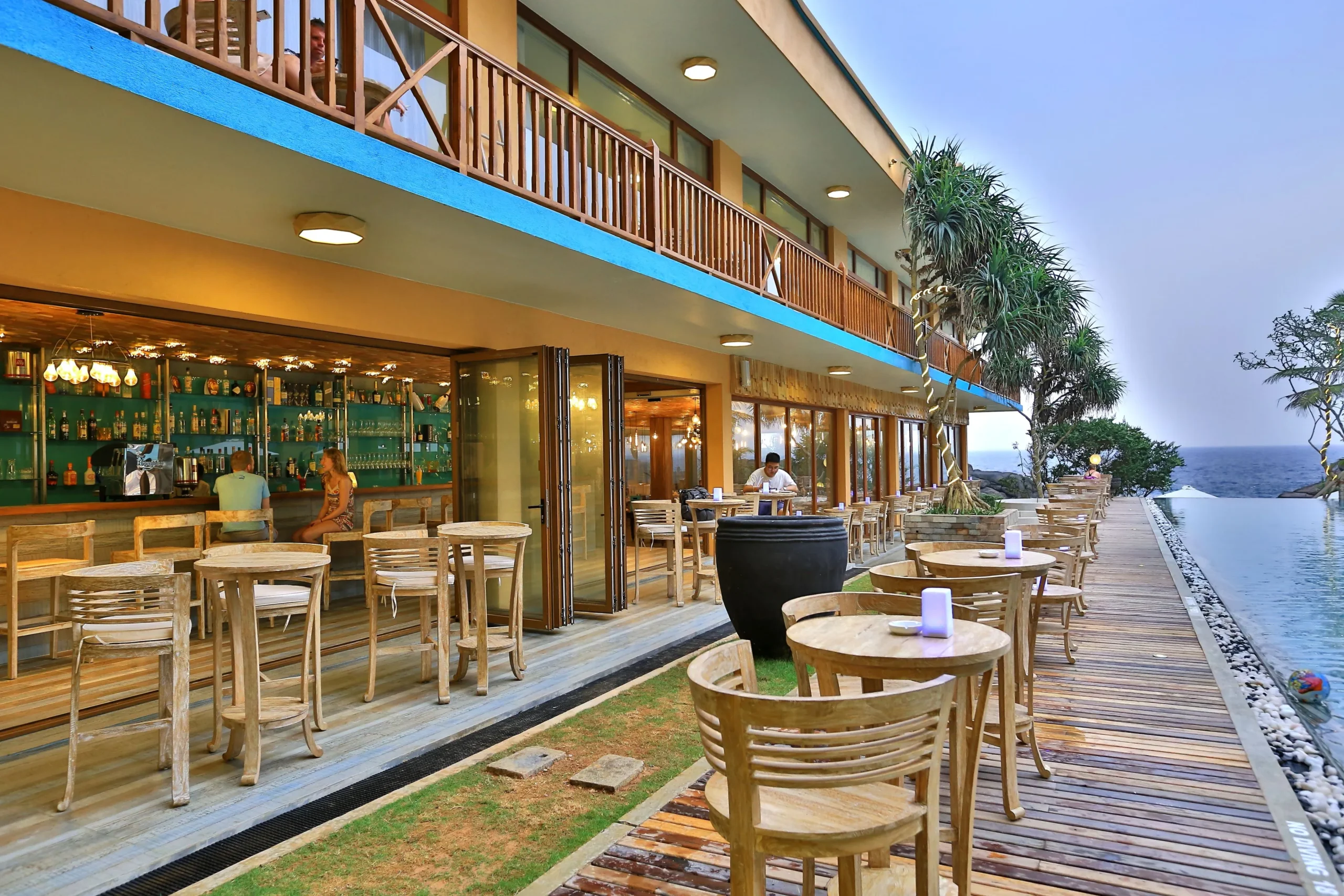 Hotel 2